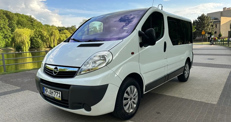 Opel Vivaro cena 49900 przebieg: 220000, rok produkcji 2012 z Wrocław małe 704